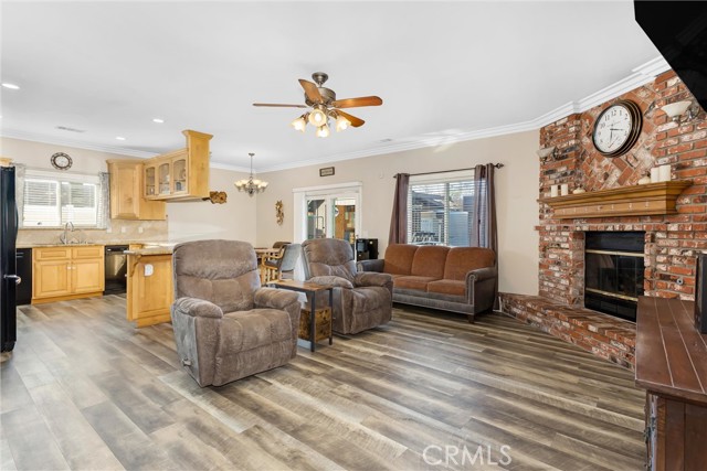 Detail Gallery Image 5 of 30 For 34862 Avenue D, Yucaipa,  CA 92399 - 3 Beds | 2 Baths