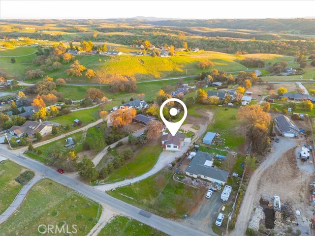 Detail Gallery Image 3 of 54 For 5558 Prancing Deer, Paso Robles,  CA 93446 - 3 Beds | 2 Baths