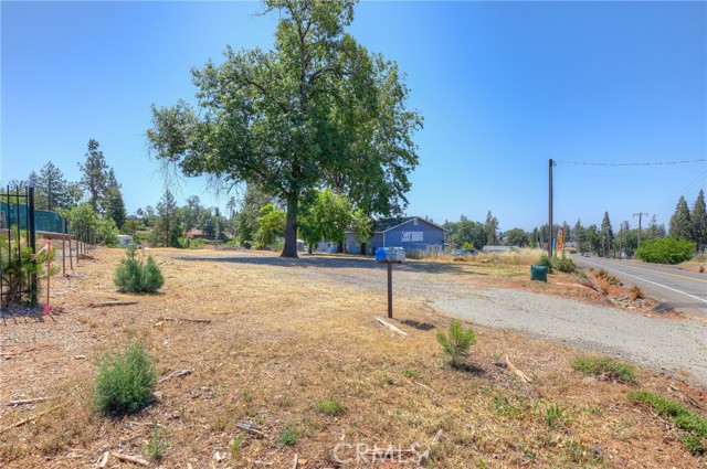 Detail Gallery Image 9 of 13 For 7786 Skyway, Paradise,  CA 95969 - – Beds | – Baths