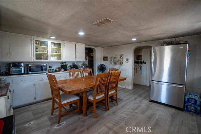 22731 Bryman Road, Oro Grande CA: https://media.crmls.org/medias/fbf8bc5e-674a-4a51-91dc-c06e9951a47a.jpg