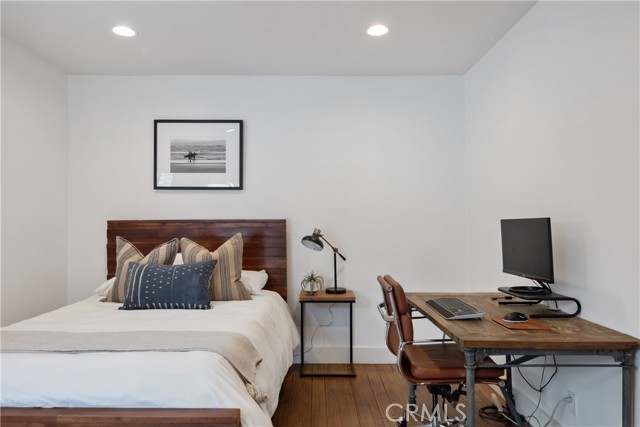 2105 N. Meadows Ave, Manhattan Beach, California 90266, 4 Bedrooms Bedrooms, ,3 BathroomsBathrooms,Residential,Sold,N. Meadows Ave,SB22064720