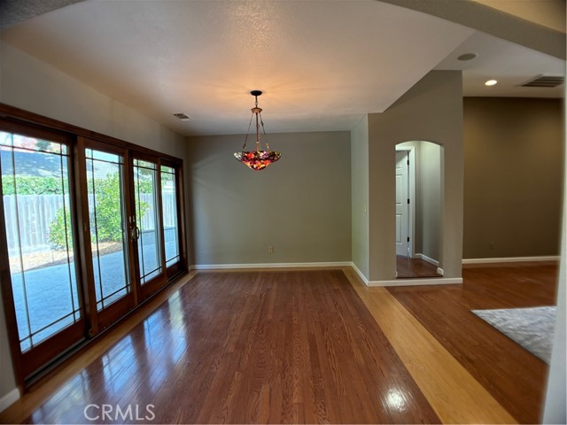 Detail Gallery Image 13 of 42 For 1941 La Costa Ct, Merced,  CA 95340 - 3 Beds | 2 Baths