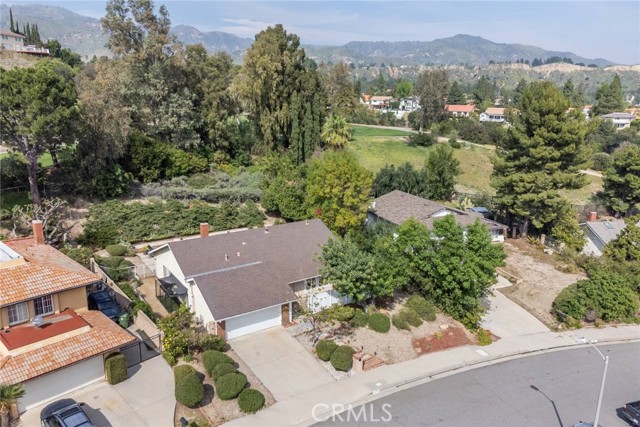 Detail Gallery Image 27 of 28 For 19343 Pauma Valley, Porter Ranch,  CA 91326 - 3 Beds | 2 Baths