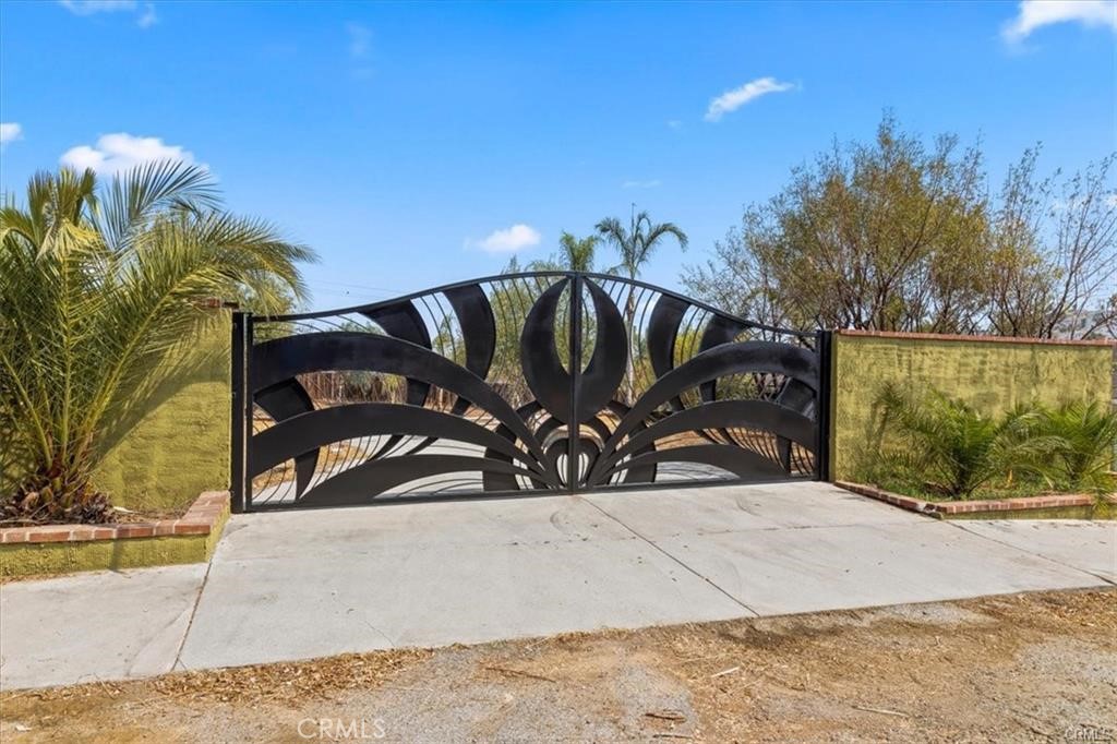 MLS #WS25228110 image #2