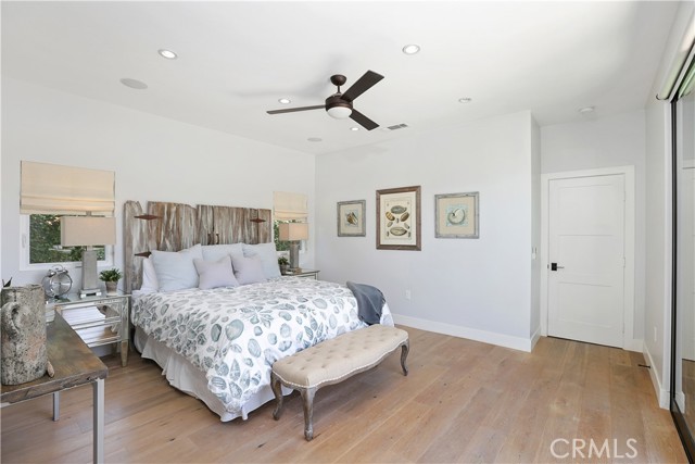 Detail Gallery Image 14 of 65 For 527 Seaward Rd, Corona Del Mar,  CA 92625 - 4 Beds | 3/1 Baths