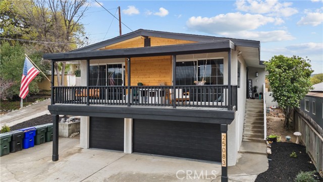 25083 Wheeler Road, Newhall CA: https://media.crmls.org/medias/fbf98b42-c2e8-4b46-b68d-ac5959d11abb.jpg