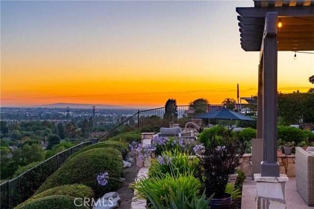 3636 E Longridge Drive, Orange CA: https://media.crmls.org/medias/fbf992a1-0ba9-4bfc-9e5d-4f045a0ce7d7.jpg