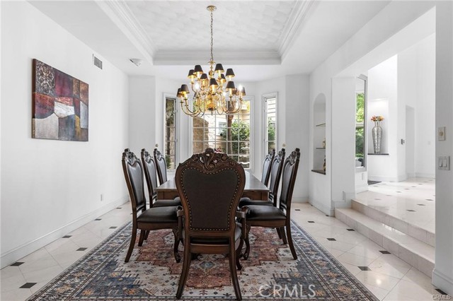 Detail Gallery Image 16 of 73 For 779 Coral Tree, Upland,  CA 91784 - 6 Beds | 5/2 Baths