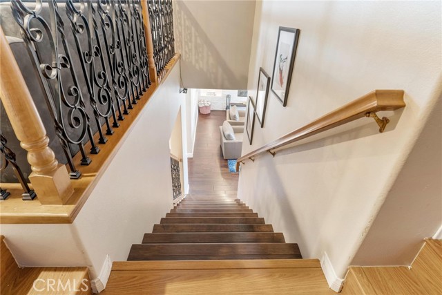 7681 Stonegate Drive, Eastvale CA: https://media.crmls.org/medias/fbfa81fe-f698-43f0-92d0-d3388434387c.jpg