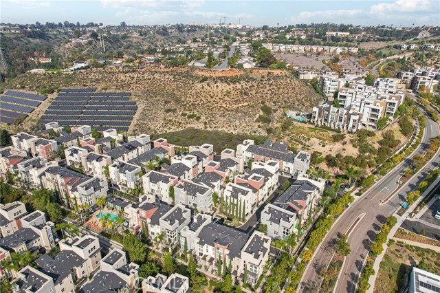 Detail Gallery Image 33 of 60 For 7887 Stylus, San Diego,  CA 92108 - 2 Beds | 2/1 Baths