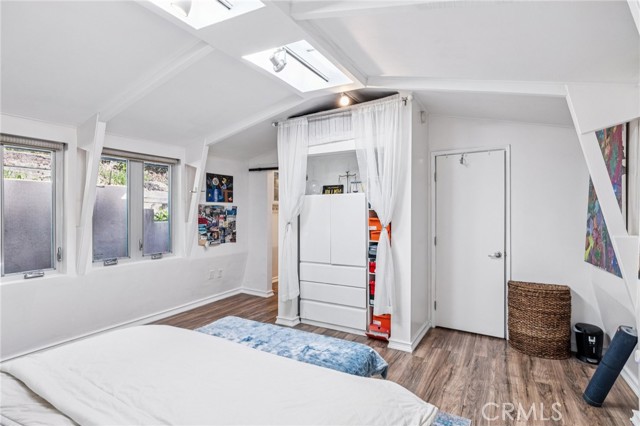 2 Bed Home for Sale in Los Angeles, California