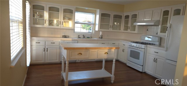 Detail Gallery Image 17 of 43 For 266 N Elm, Arroyo Grande,  CA 93420 - 3 Beds | 2/1 Baths