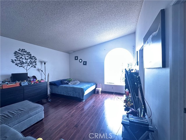 Detail Gallery Image 12 of 42 For 4612 Walnut St, Baldwin Park,  CA 91706 - 3 Beds | 3 Baths