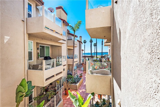 Fbfce48c 2e28 4b93 B374 00cebd784391