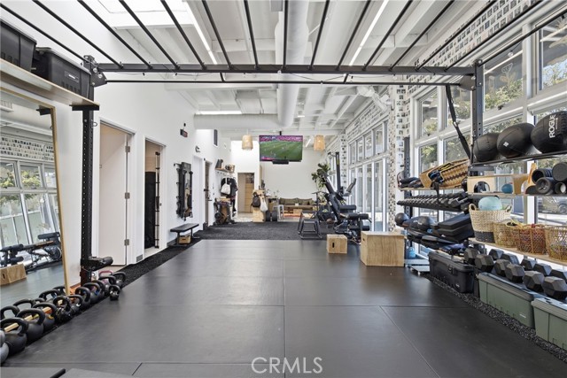  Commercial for Sale in Los Angeles, California