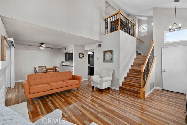 Detail Gallery Image 3 of 26 For 10634 Countryside Dr, Rancho Cucamonga,  CA 91730 - 3 Beds | 2/1 Baths