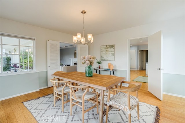 Detail Gallery Image 10 of 45 For 523 Meadows Dr., Glendale,  CA 91202 - 4 Beds | 4 Baths