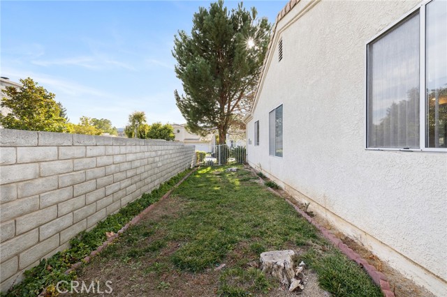 Detail Gallery Image 34 of 38 For 25335 Bowie Ct, Stevenson Ranch,  CA 91381 - 2 Beds | 2 Baths