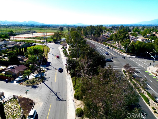 Detail Gallery Image 7 of 9 For 28967 Greenspot, Highland,  CA 92346 - – Beds | – Baths