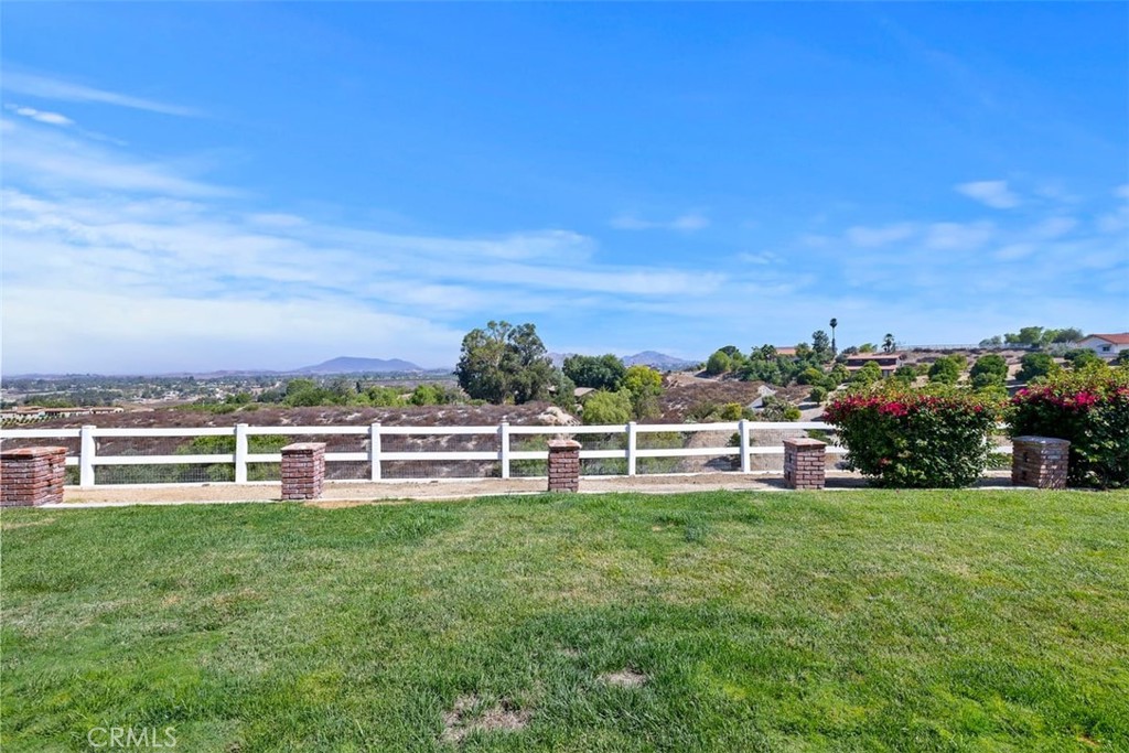 MLS #SW25129639 img 3