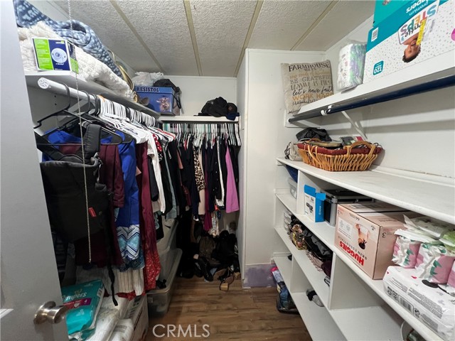 4047 Foothill Drive, Lucerne CA: https://media.crmls.org/medias/fbff665d-90b9-494a-941b-990cf6409035.jpg