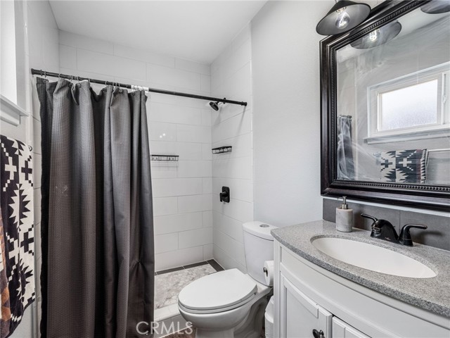 Detail Gallery Image 24 of 35 For 12885 Golf Course Dr, Victorville,  CA 92395 - 3 Beds | 3 Baths