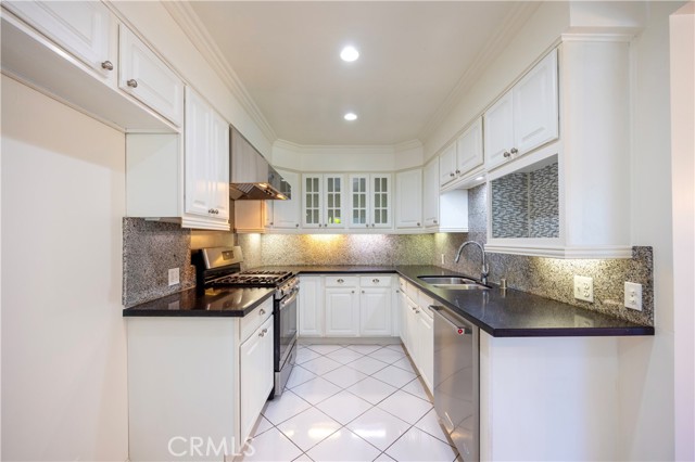 1248 E Greenville Drive, West Covina CA: https://media.crmls.org/medias/fc009591-22f9-49c1-babf-ede6c5d715c2.jpg