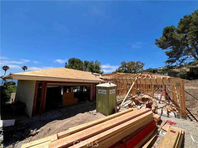 6347 Tarragon Road, Rancho Palos Verdes CA: https://media.crmls.org/medias/fc00fd6b-2e80-4744-9fec-5ff7952365df.jpg