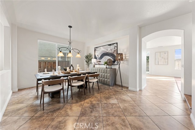 Detail Gallery Image 7 of 40 For 11827 Modena, Rancho Cucamonga,  CA 91701 - 5 Beds | 4 Baths