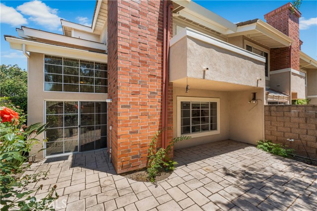 7 Greenmeadow Drive, Newbury Park CA: https://media.crmls.org/medias/fc018491-4029-461d-bde7-40d6a6c62b93.jpg