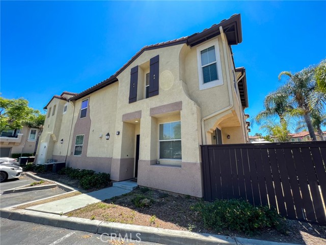 MLS# SW23112633
