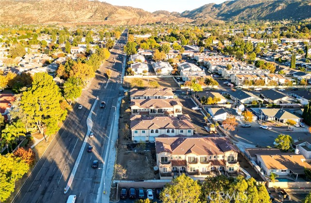 Detail Gallery Image 11 of 43 For 5510 E Los Angeles Ave #1,  Simi Valley,  CA 93063 - 3 Beds | 2/1 Baths