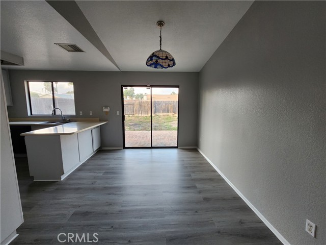 Detail Gallery Image 7 of 21 For 26068 Snow Creek, Menifee,  CA 92586 - 3 Beds | 2 Baths