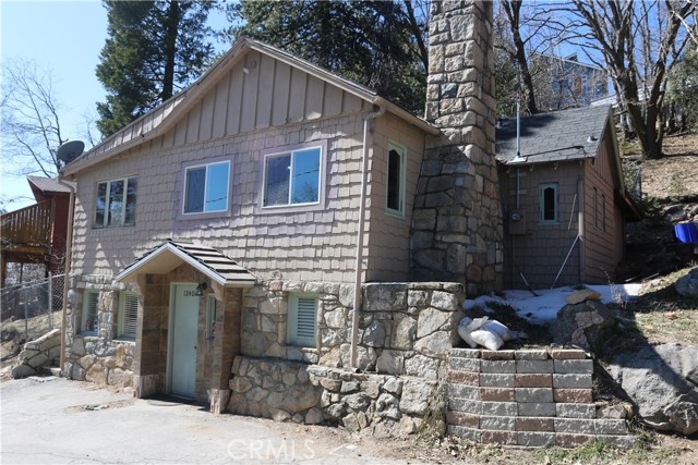 1240 Lovers Lane, Rimforest, CA, 92378 1240 Lovers Lane, Rimforest, CA, 92378