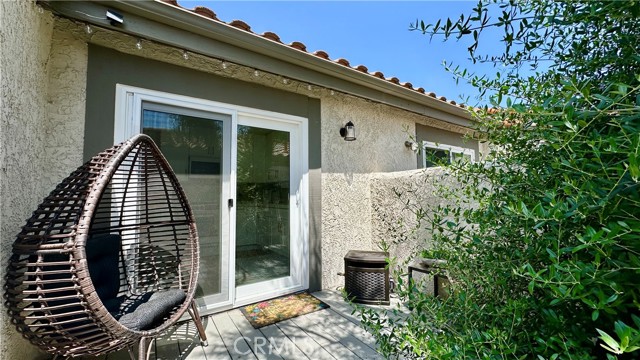 Detail Gallery Image 2 of 38 For 11467 Tampa Ave #154,  Porter Ranch,  CA 91326 - 3 Beds | 3 Baths