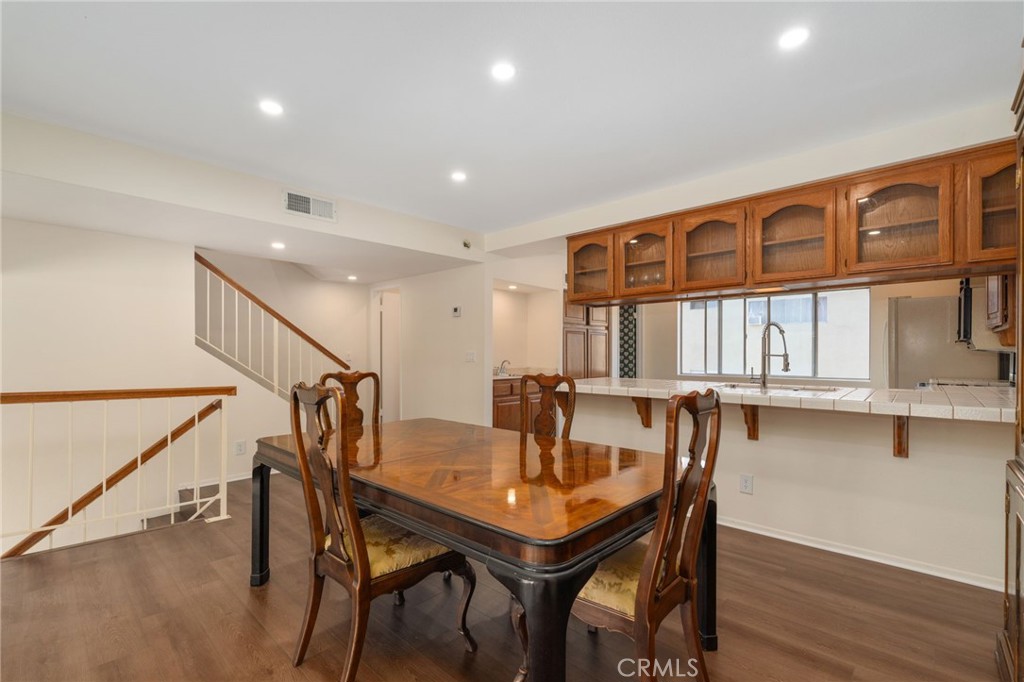 MLS #DW25227160 image #7