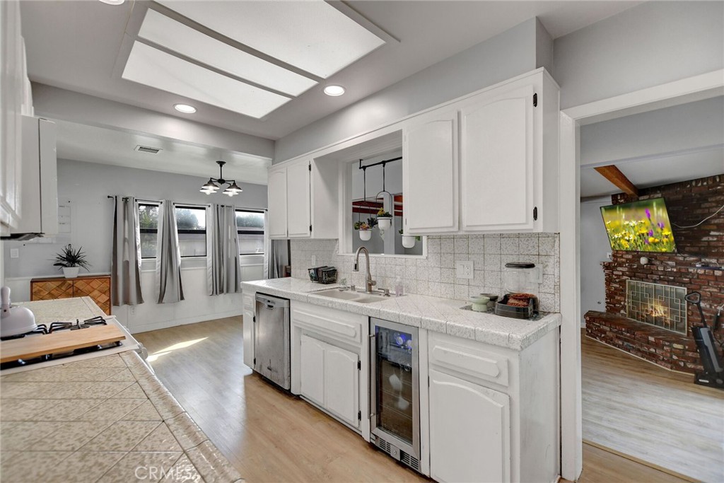 Fc04E163 D34D 46E1 957E 490B6339D71C 1223 Charvers, Glendora, Ca 91740 &Lt;Span Style='BackgroundColor:transparent;Padding:0Px;'&Gt; &Lt;Small&Gt; &Lt;I&Gt; &Lt;/I&Gt; &Lt;/Small&Gt;&Lt;/Span&Gt;