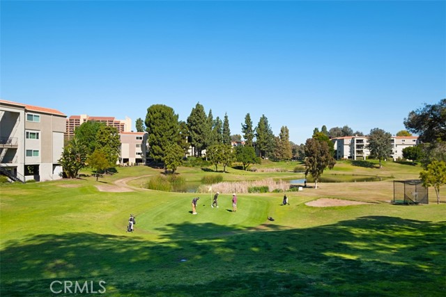 Detail Gallery Image 23 of 32 For 221 Avenida Majorca #D,  Laguna Woods,  CA 92637 - 2 Beds | 2 Baths