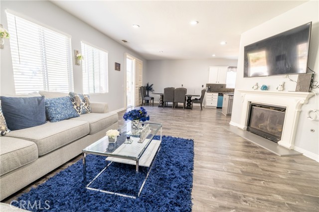 Detail Gallery Image 7 of 25 For 27859 Cirrus Cir, Corona,  CA 92883 - 5 Beds | 2/1 Baths