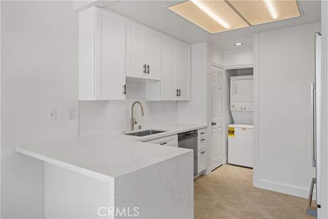 Detail Gallery Image 9 of 38 For 13 Milkwood #111,  Rancho Santa Margarita,  CA 92688 - 2 Beds | 2/1 Baths