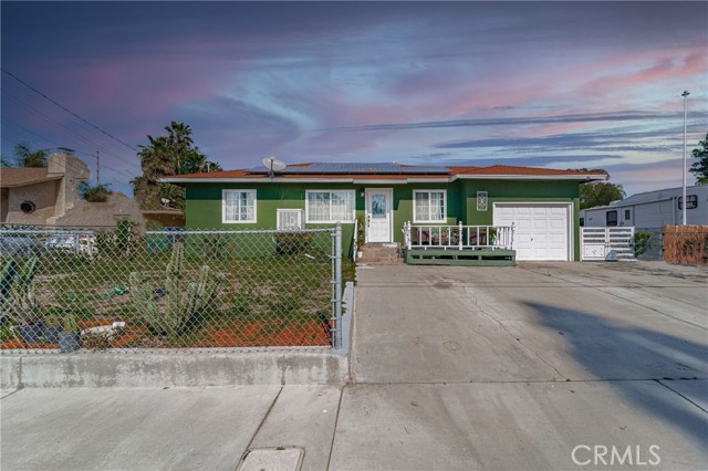 16576 Filbert St, Fontana, CA 92335