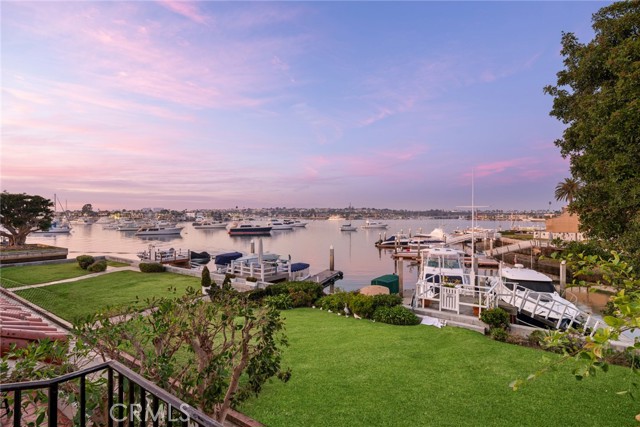 Detail Gallery Image 35 of 36 For 501 W Edgewater Ave, Newport Beach,  CA 92661 - 3 Beds | 3/1 Baths