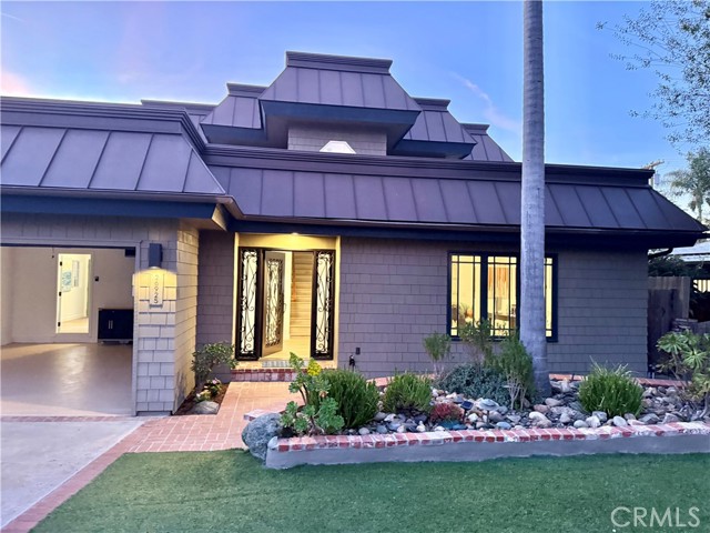 Detail Gallery Image 3 of 24 For 26925 Calle Dolores, Dana Point,  CA 92624 - 4 Beds | 3 Baths