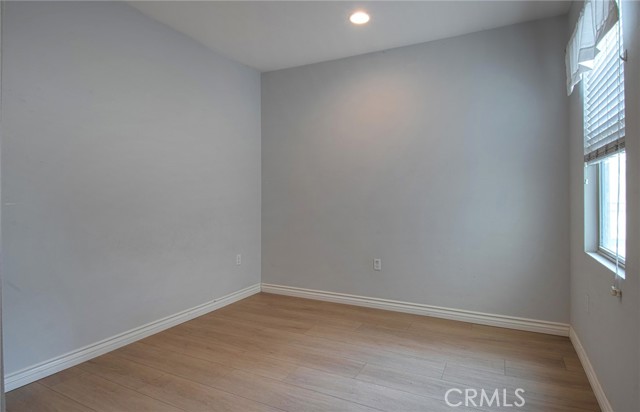 Detail Gallery Image 16 of 19 For 524 S Anaheim #1,  Anaheim,  CA 92805 - 3 Beds | 2 Baths