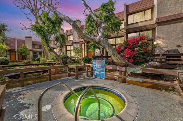 Detail Gallery Image 26 of 30 For 9000 Vanalden Ave #176,  Northridge,  CA 91324 - 2 Beds | 2/1 Baths