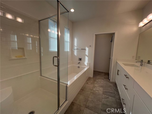 Detail Gallery Image 16 of 23 For 6986 Silverado, Chino,  CA 91710 - 4 Beds | 3 Baths