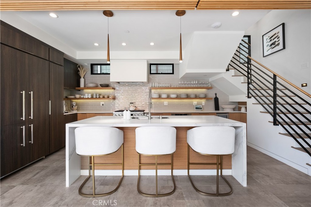 Fc08f348 E12e 4ddf A83f C69c7d2fcc8b