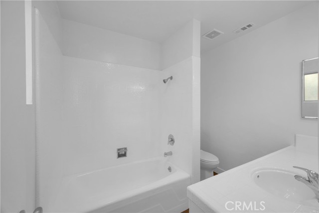 Detail Gallery Image 29 of 37 For 6475 Cerritos, Long Beach,  CA 90805 - 3 Beds | 2 Baths