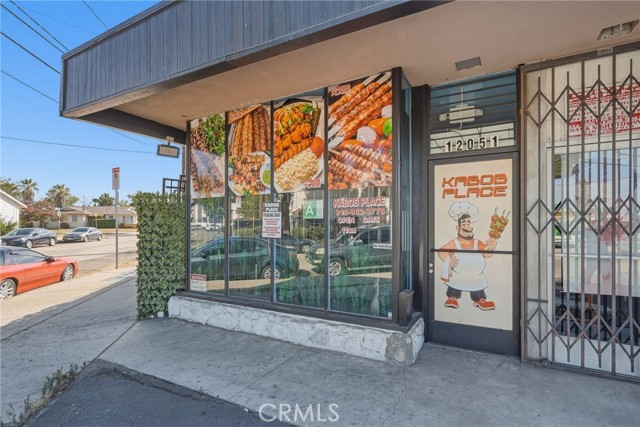  Commercial for Sale in Sun Valley, California