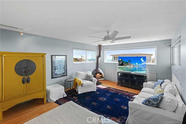 1800 Highland Avenue, Manhattan Beach CA: https://media.crmls.org/medias/fc0ad618-db28-4767-9bd0-62e36fe5776f.jpg